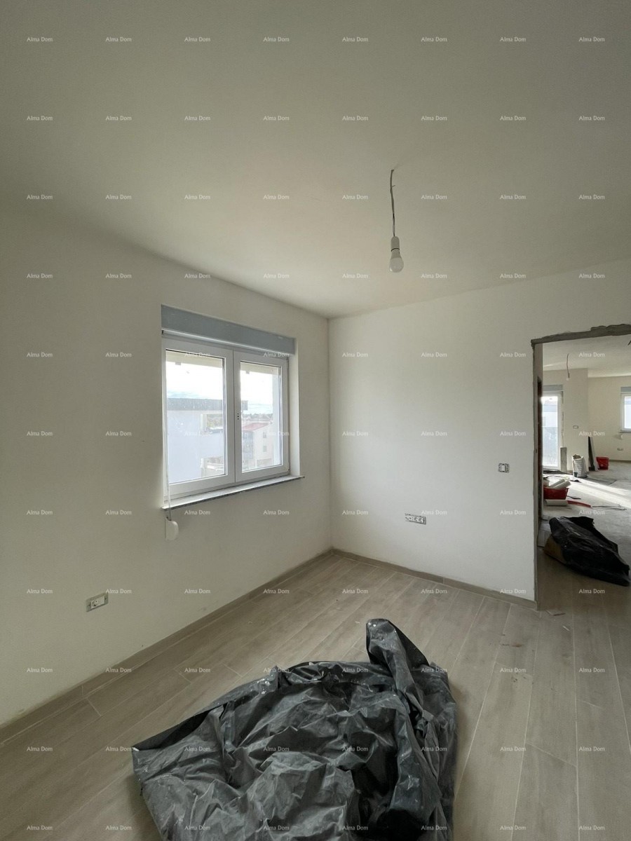 Prodaja hiše s tremi stanovi v Medulinu 5