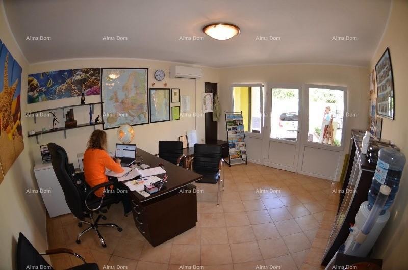 Многоквартирный дом с бассейном в прекрасном месте с видом на море в Медулине 7