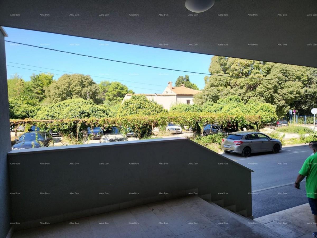 STOJA Moderno appartamento con terrazza di 80 m², a 100 m dal mare a Pola! 15