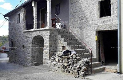 Prodaja kamene kuće u roh-bau fazi, Motovun!