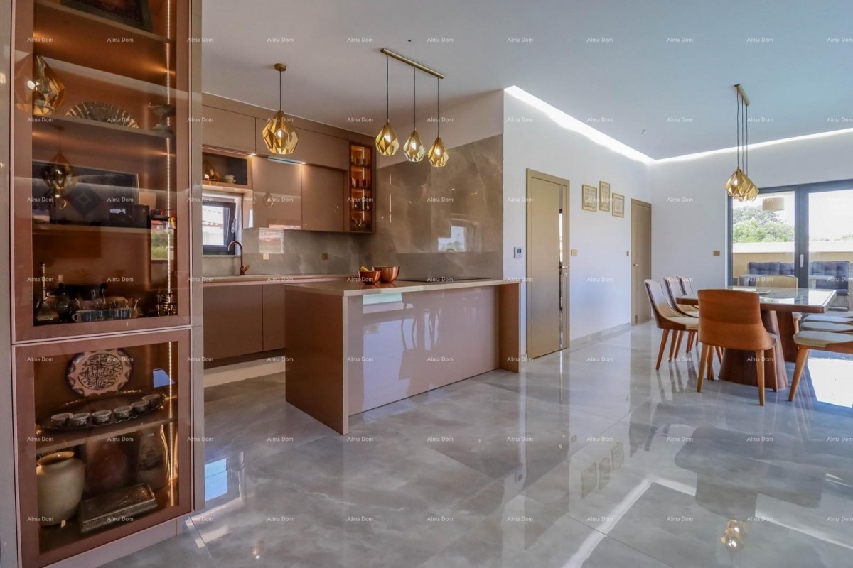 FOR SALE: Modern Detached Villa near Pula – Loborika. 3