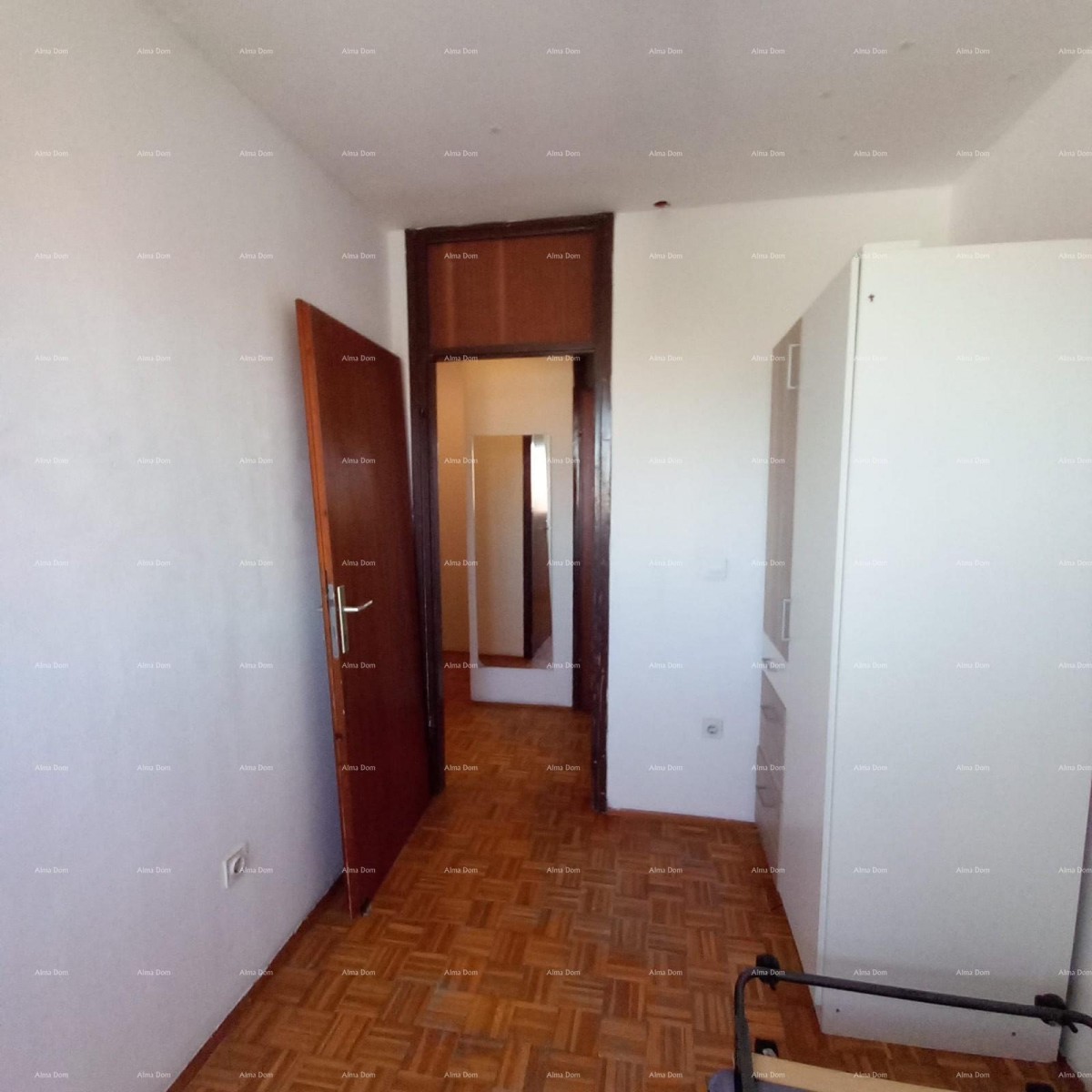 Prodaje se stan u Puli – 68 m² KOPARSKA ULICA. 10