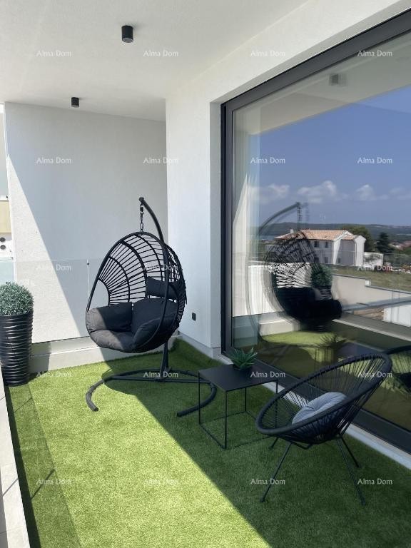 Moderna vila s panoramskim pogledom na morje v Medulinu! 6