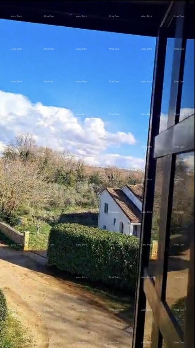 Na prodaju autentična istarska kamena kuća u blizini Brtonigle 1