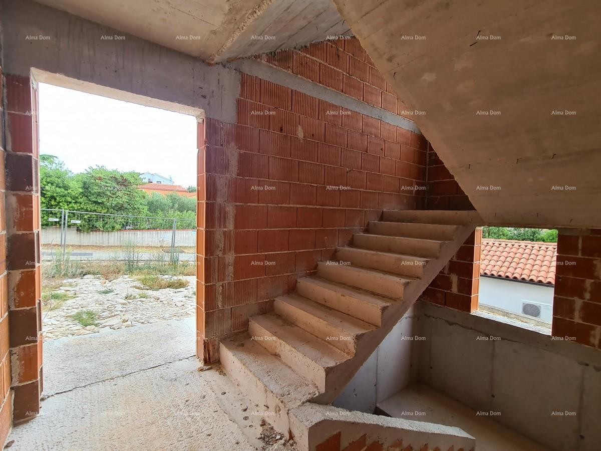 МЕДУЛИН На возвышенной части города построен дом Ро-Бау! 9