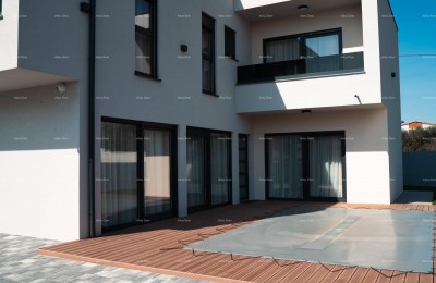 Ottima posizione, Pomer! Moderna casa a due piani con piscina e jacuzzi!