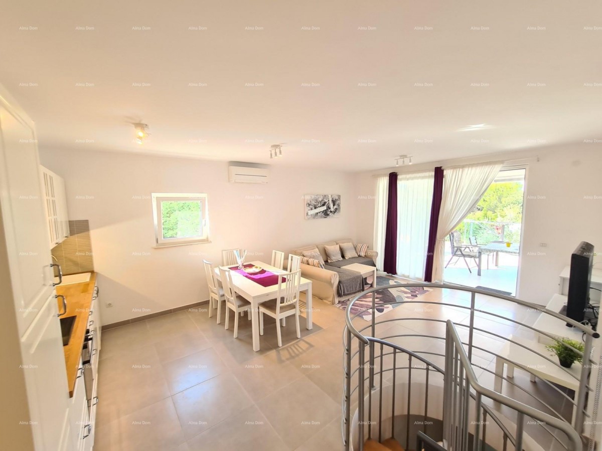 Перой!  Квартира со двором! 14