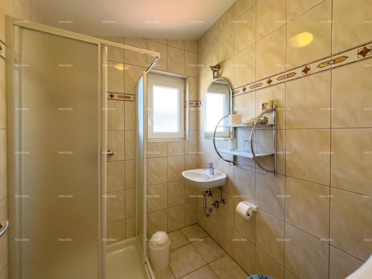 MEDULIN!  Studio apartmen na drugom katu etažirane zgrade. 9