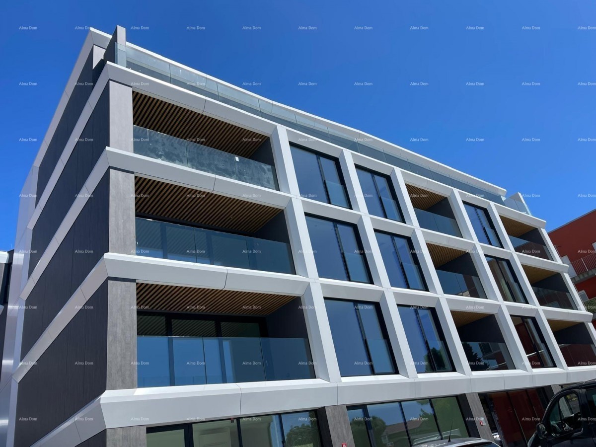 Riservato! Bellissimo appartamento a Umago. Vista mare / S2 11