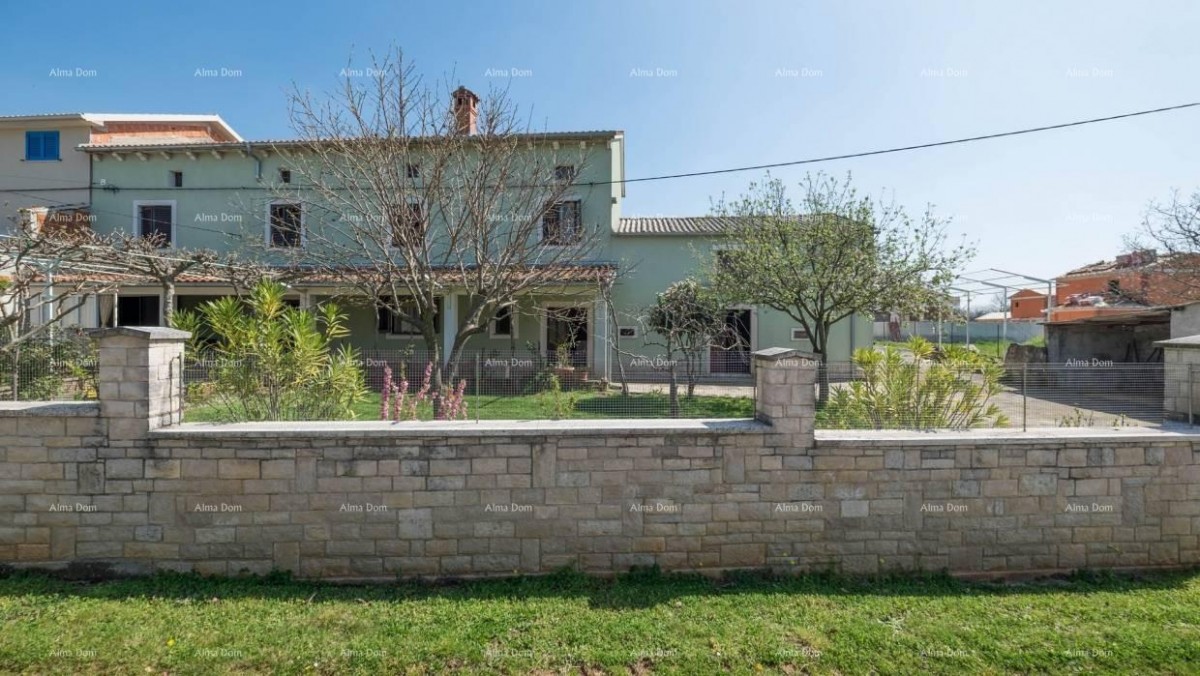 Authentic Istrian Property Near Žminj – House with Great Potential! 5