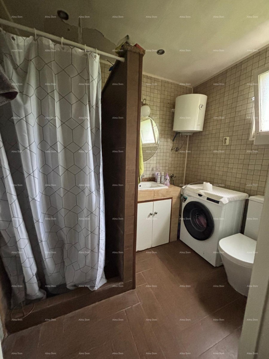 PULA - house in a great location (2 separate spaces) 9