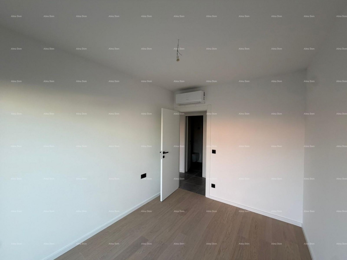 УМАГ – Новостройка! Квартира с садом и террасой в современном жилом комплексе, 0-16 31