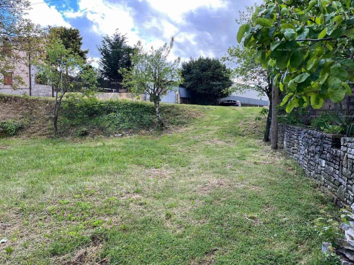 Zemljišče Kanfanar 8