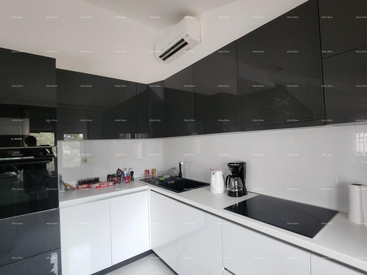 Pješčana uvala, prvi red do mora. Apartman sa pogledom na more. 10