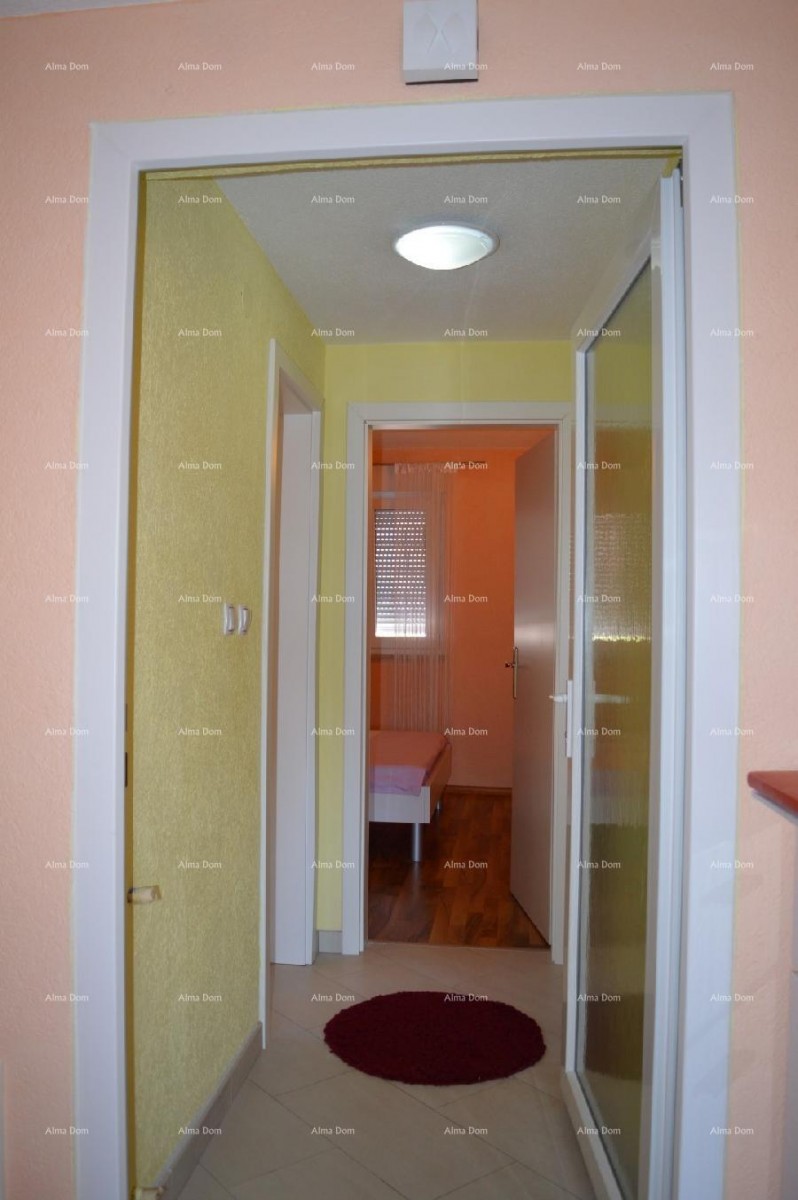 Дом с 4 квартирами, 1 км от Веруделы 16