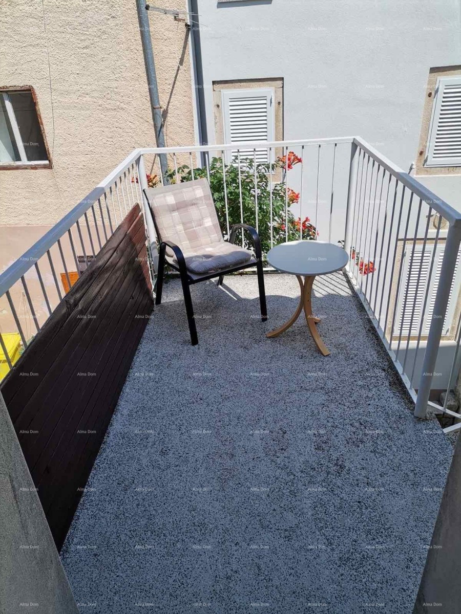 Prodaja hiše na treh etažah, Medulin! 14