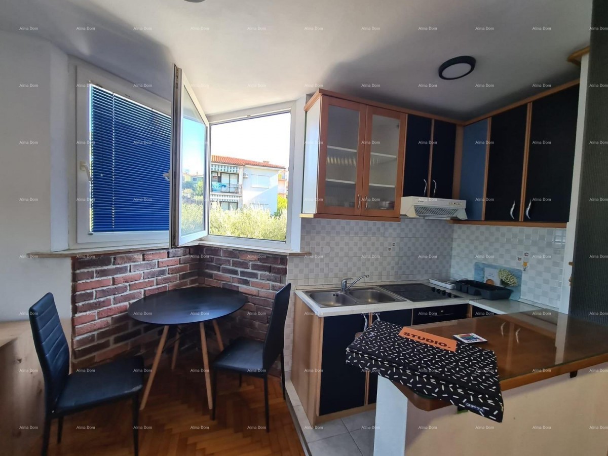 For sale: Apartment in an excellent location in Pula-Veruda, close to the sea! 15