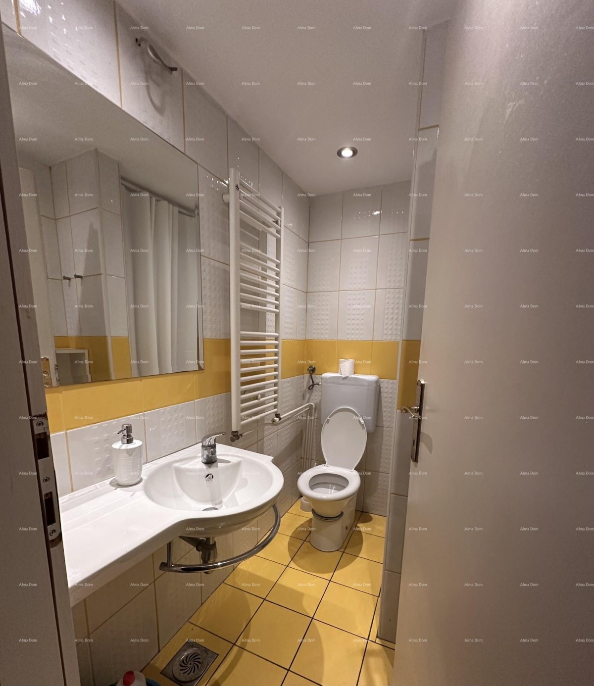 Пула – квартира с 3 апартаментами! 11