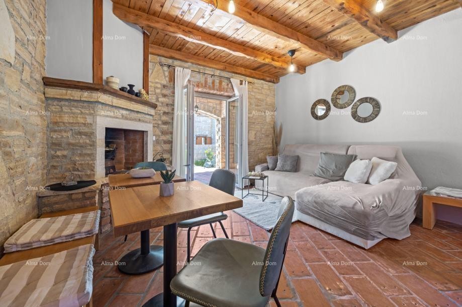 Prodaje se poslovno - stambena kuca,  Svetvinčenat 5