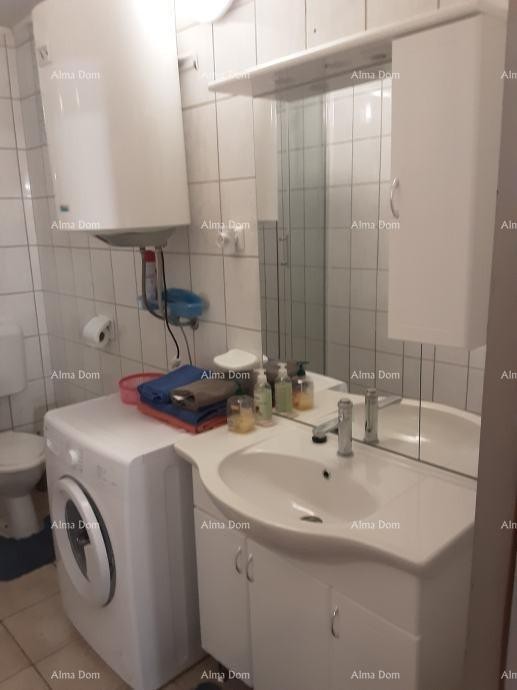 Medulin, prijeten stan 40 m2 s teraso 10