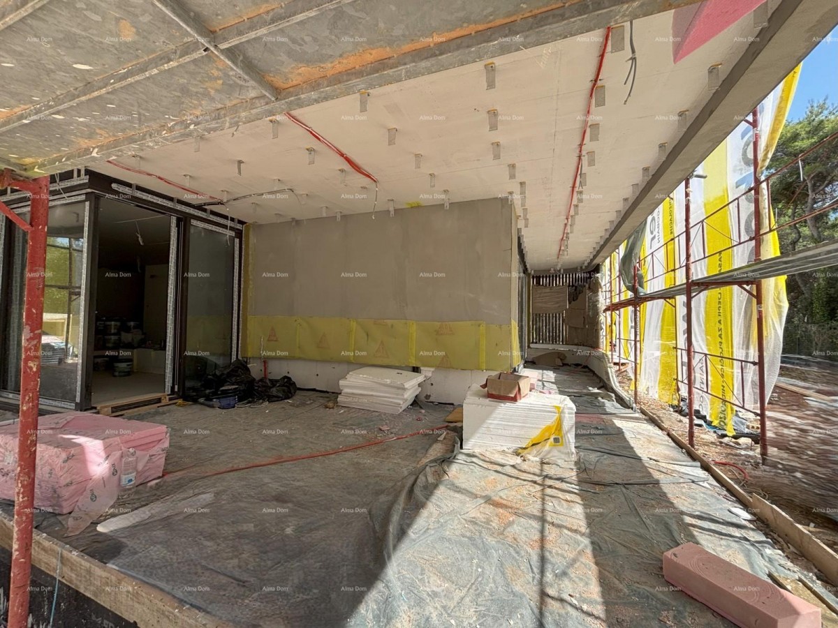 ROVINJ - sale of an apartment in a luxury residence by the sea / S5 34