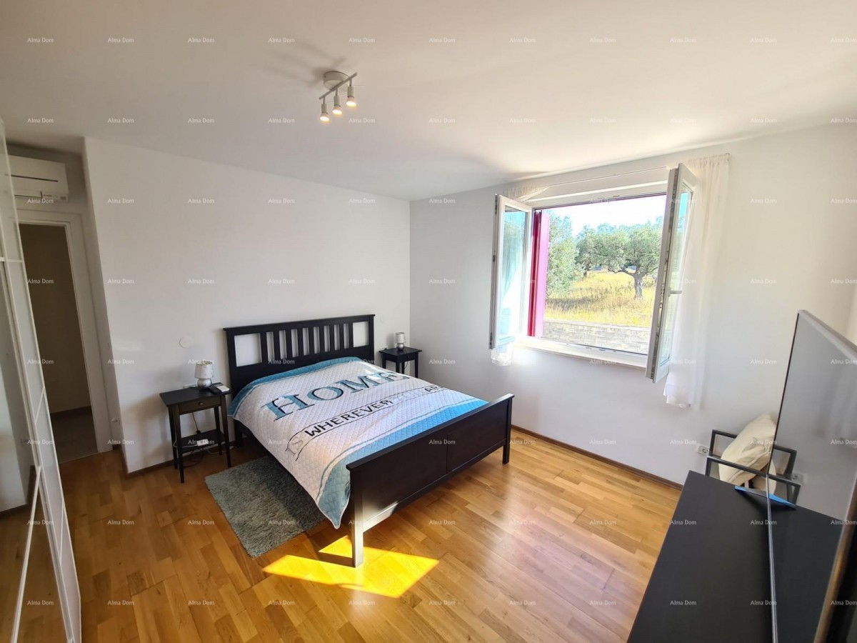 Перой!  Квартира со двором! 10