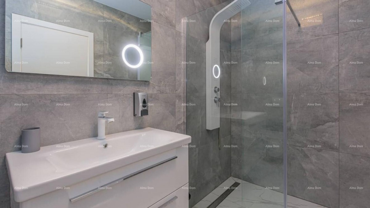 Дом Svetvinčenat 15