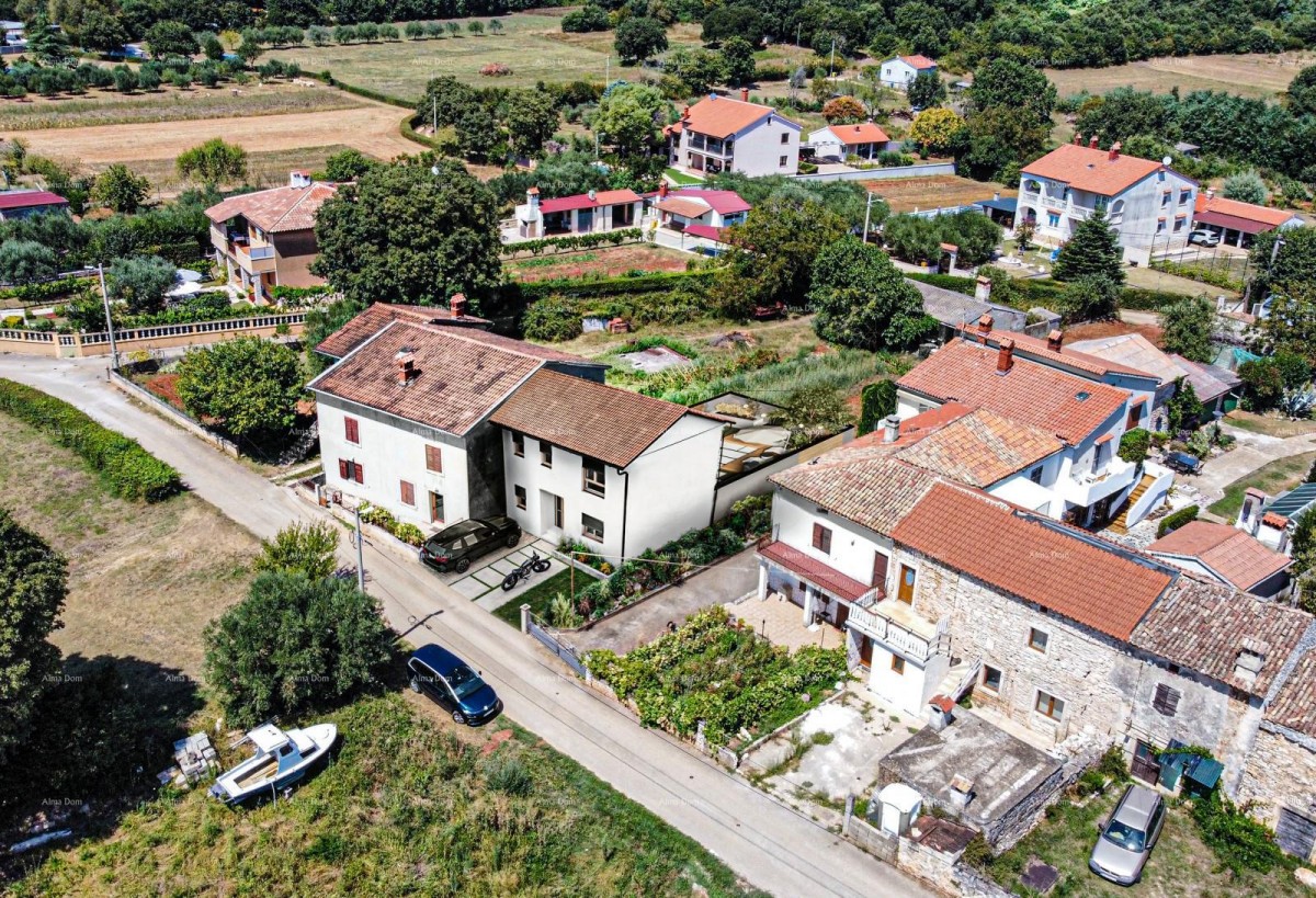 Land for a Family House 90m2. Muntić. 3