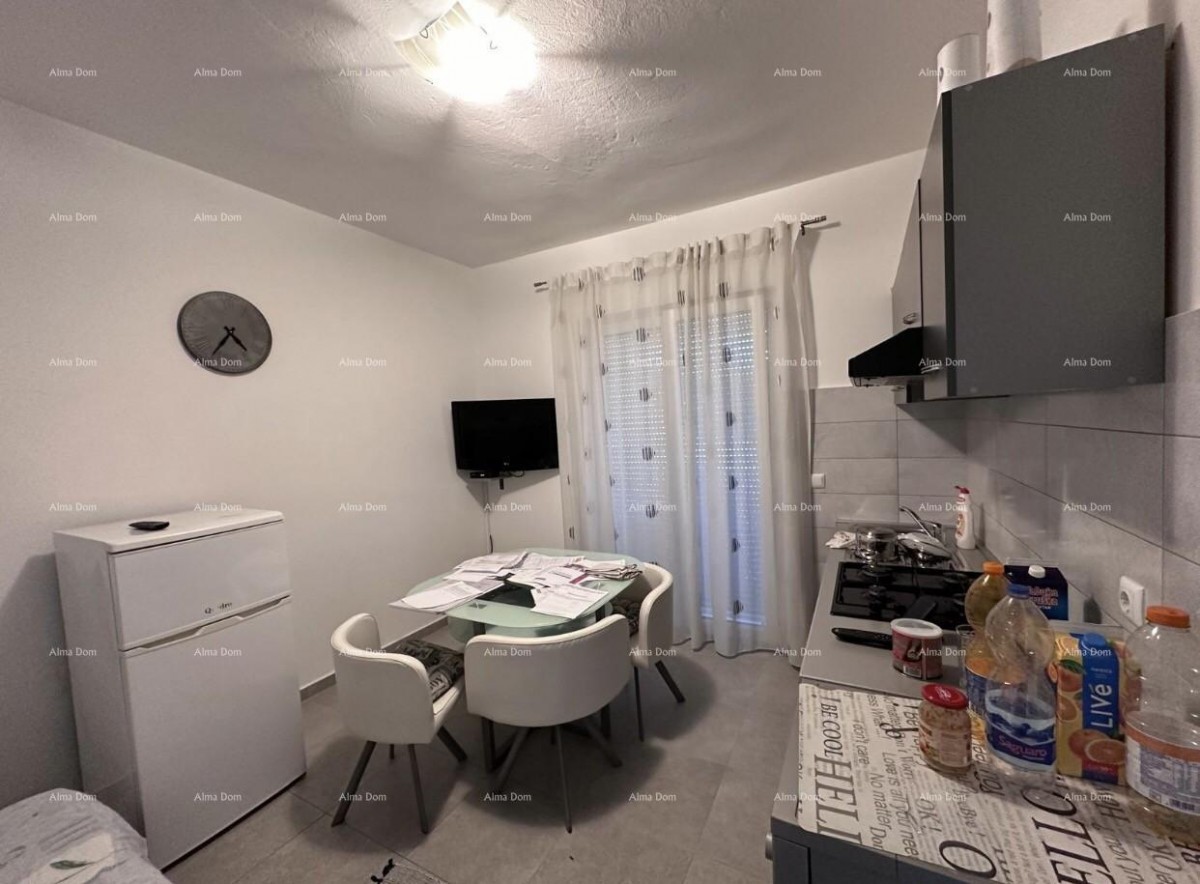 Hiša z dovoljenjem za gradnjo 4 stanovanj! 33