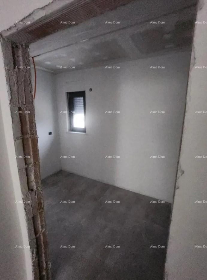 Prodamo hišo, okolica Raš 11