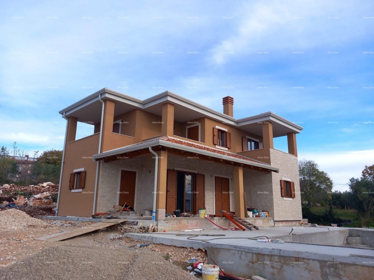 Kuća s bazenom i pogledom na more, Kaštelir 5