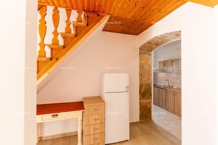 Продажа красиво оформленного, отремонтированного истарского дома с колодцем в Марчане! 4