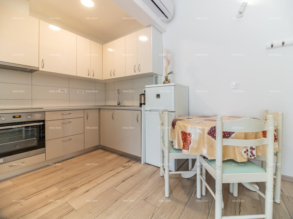 Apartmanska kuća s bazenom!Blizina mora i plaže!  Peroj. 31