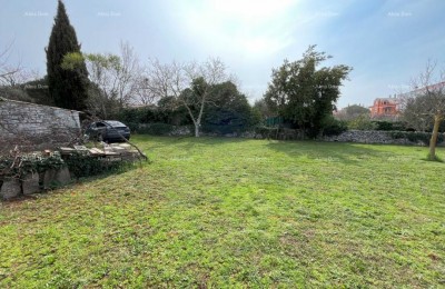 Peroj, construction land with an area of 1336 m²
