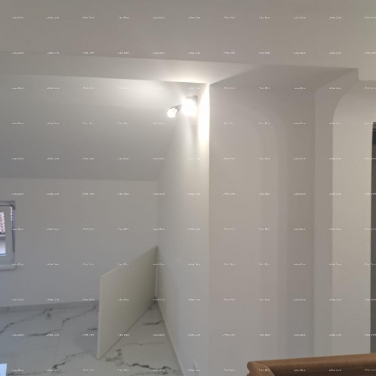 ŽMINJ – Solastniški del hiše naprodaj (3 stanovanjske enote) 6