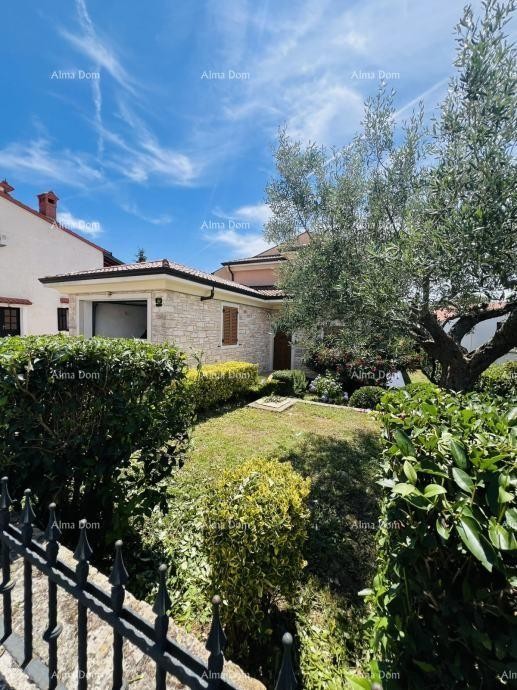 Prodaja lijepe kamene kuće sa garažom i okućnicom, Bale! 1