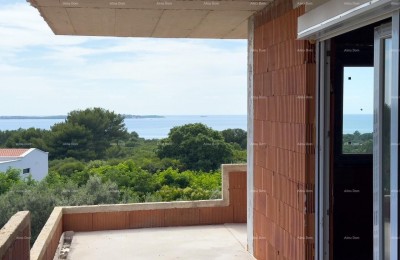 Prodaja stana sa fantastičnim pogledom, Peroj!