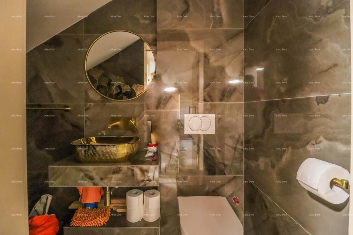 FOR SALE: Modern Detached Villa near Pula – Loborika. 33