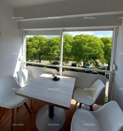 Продажа 2-комнатной квартиры, Пореч 1