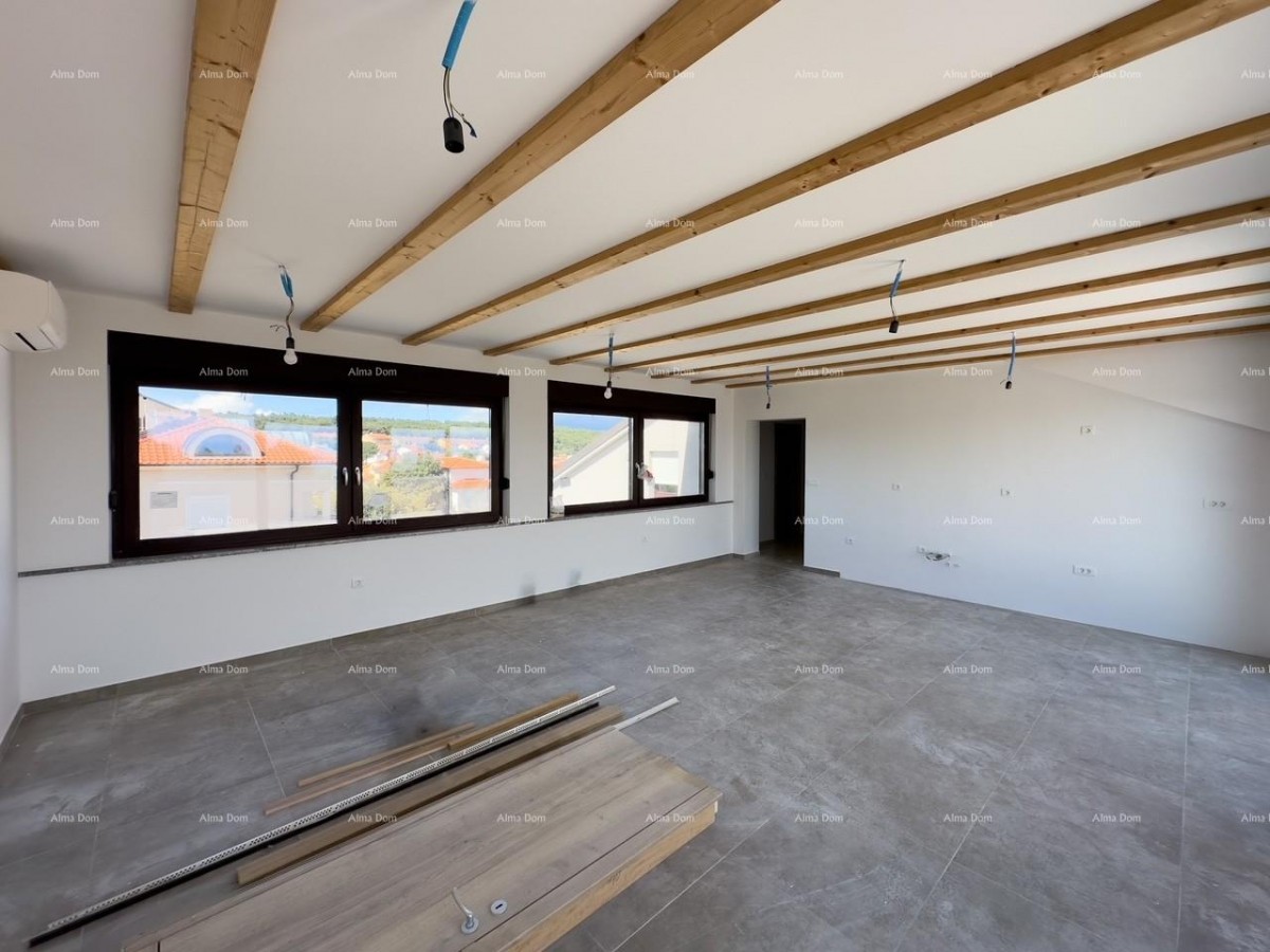 Vendiamo un appartamento con una bellissima vista sul mare! Premantura! 6