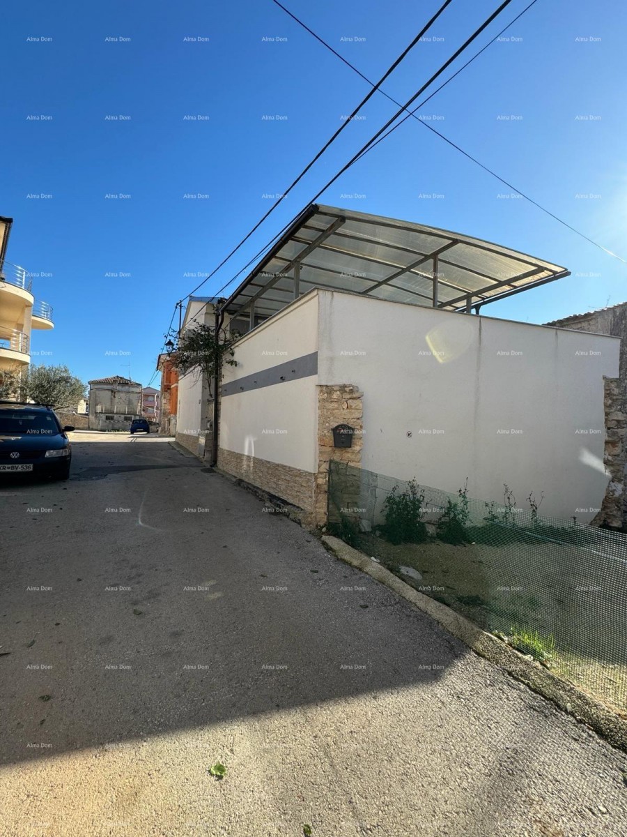 Prodaja kuće u centru Medulina! 2