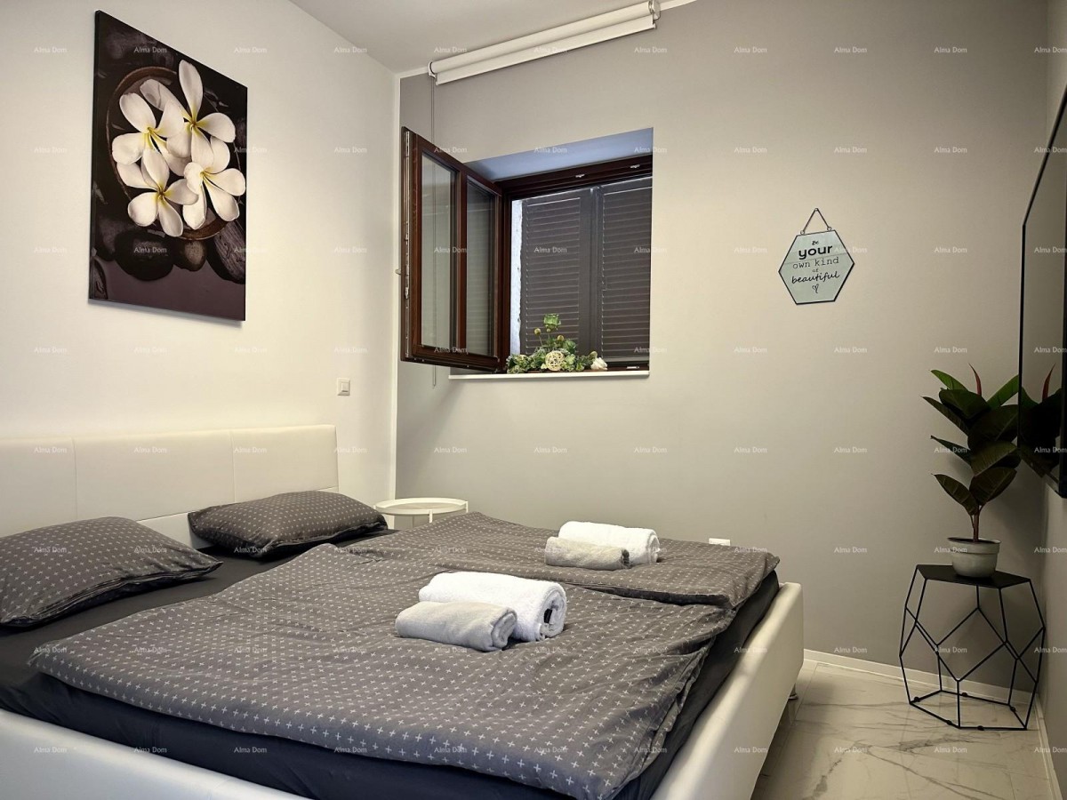 Čudovita hiša s tremi etažiranimi apartmaji v starem mestnem jedru Poreča! 17