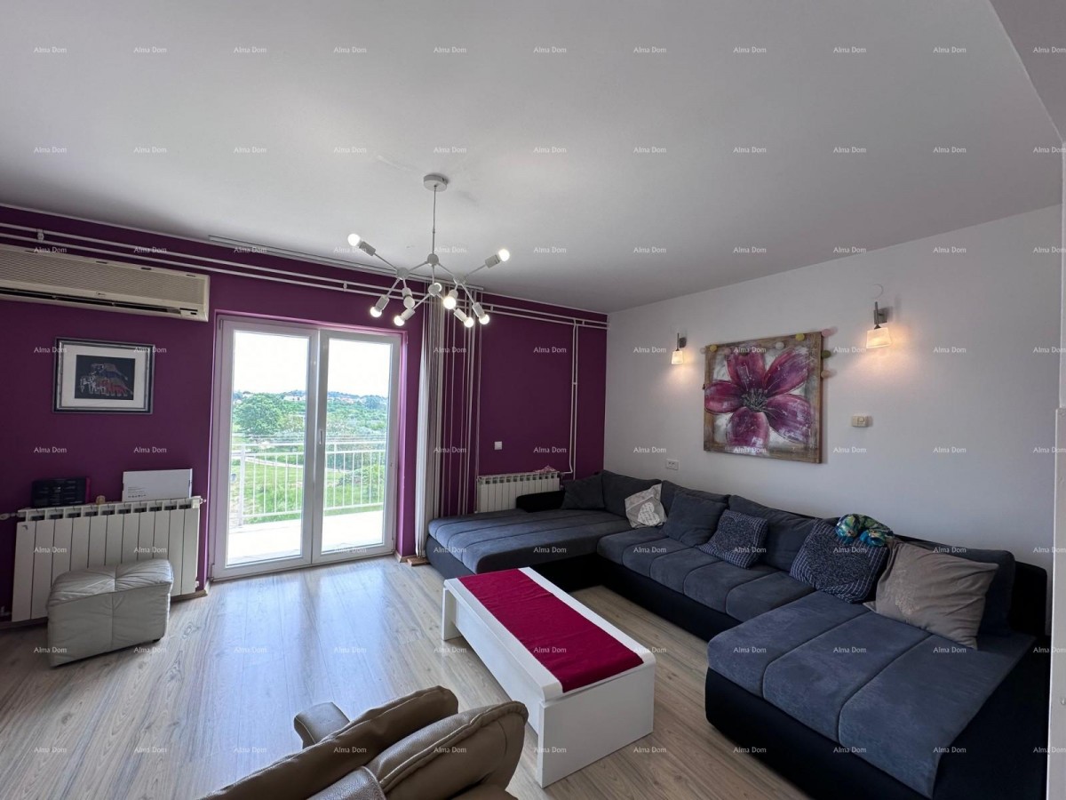 We are selling an apartment in a quiet location. Busoler. 14