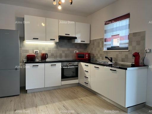 Современный дом с бассейном в Пуле, всего 1500 м от моря 5