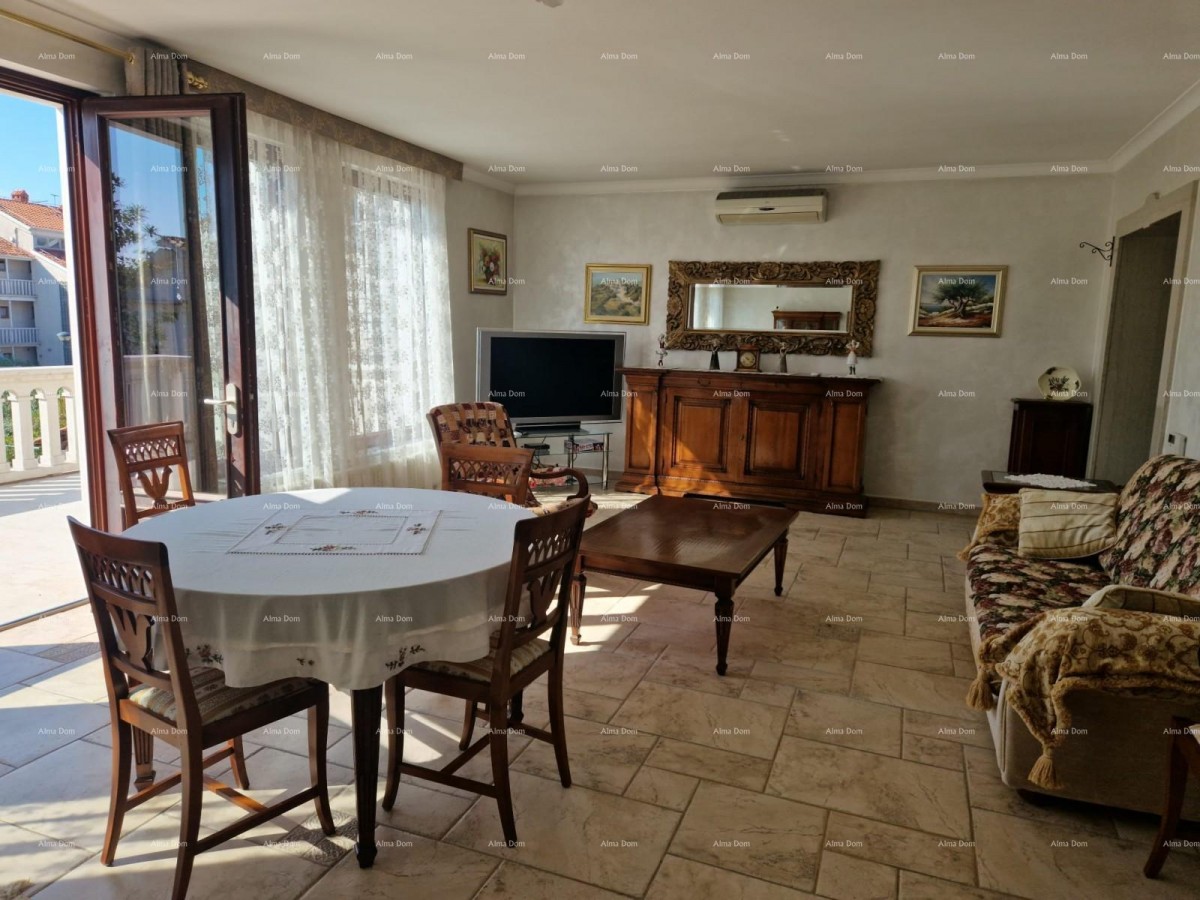 UMAG - Spacious house with a large garden, first row to the sea 3
