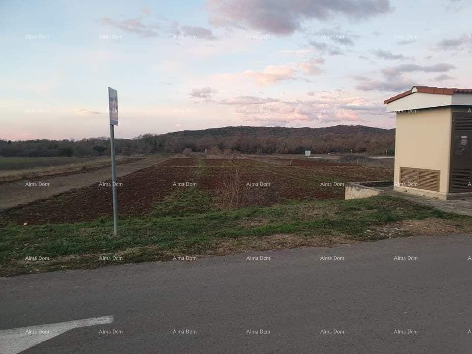 ROVINJ - Rovinjsko Selo Gradbeno zemljišče na prodajo 1