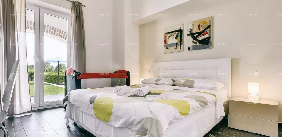 Vendita di bellissime ville con piscina in una posizione attraente, Pošesi, Medolino!  Community Verified icon 23