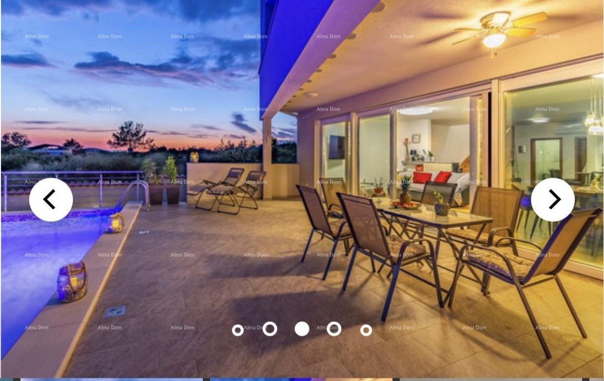 A beautiful villa with a sea view. POMER 3