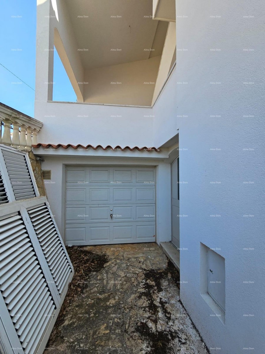 БАНЙОЛЕ – просторный дом с несколькими жилыми помещениями и дополнительным участком под застройку 20