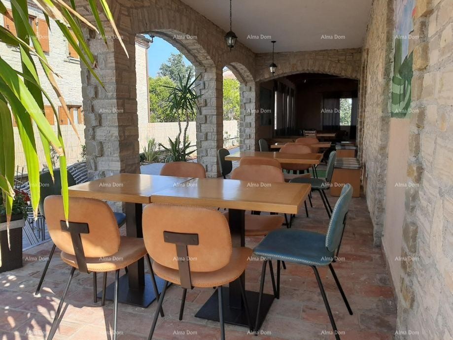 Prodaje se poslovno - stambena kuca,  Svetvinčenat 16